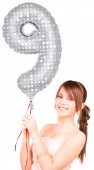 Folienballon Zahl 9 - in Silber - mit Muster